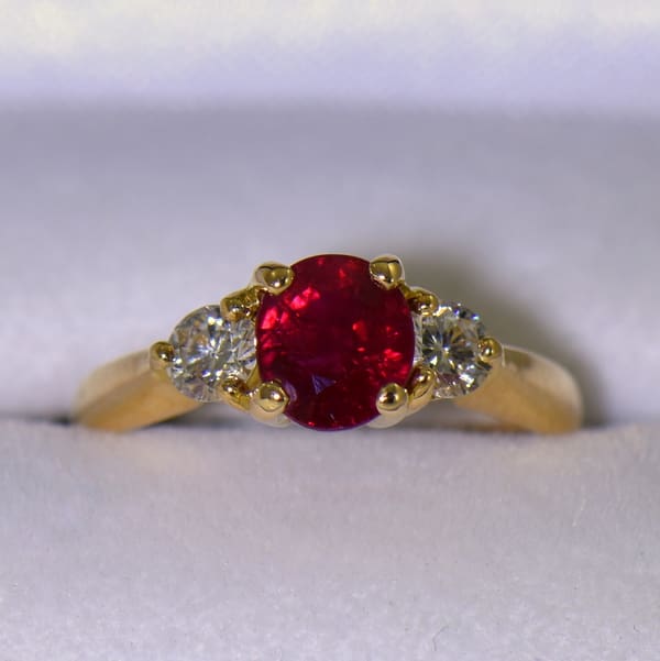 Estate 1.25ct Burmese Ruby  Diamond Ring 18k yellow gold 2