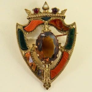 Scottish Agate Luckenbooth Brooch with Cairngorm 9k gold 6.JPG