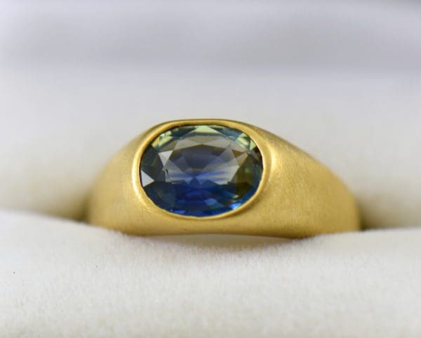 Kabana Estate Bicolor Teal Blue Sapphire Gents Ring.JPG