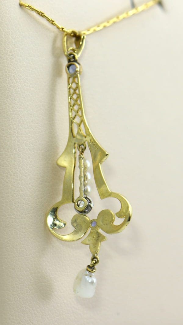 eiffel tower pearl sapphire diamone lavalier in yellow gold 3.JPG