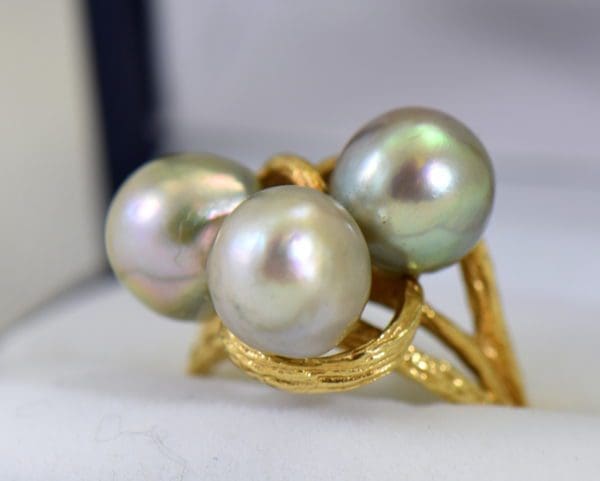 1960s cocktail ring with 3 baroque grey pearls in textured yellow gold 4.JPG