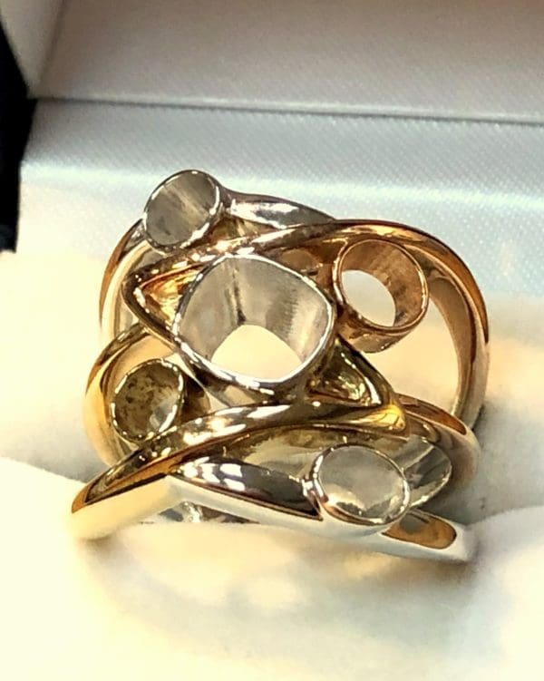 Eide custom mothers ring in tricolor gold 6