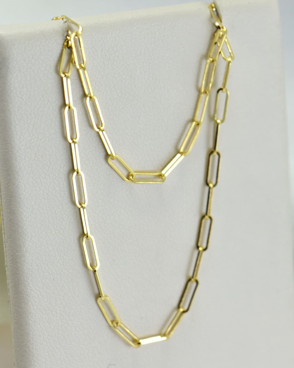 14K Yellow Gold Paperclip Link Chain Necklace 16
