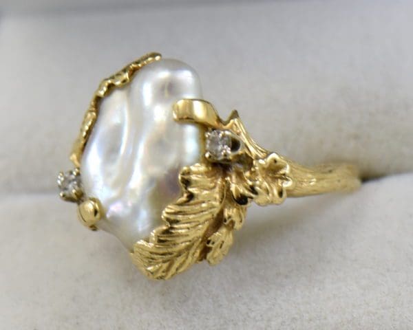 1960s baroque pearl ring with gold leaves and diamond accent 3.JPG