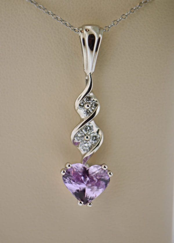 heart shape lilac pink sapphire and diamond pendant