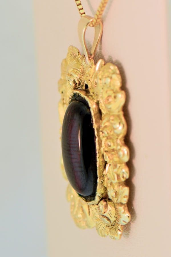 antique georgian cabochon garnet and floral gold pendant 2