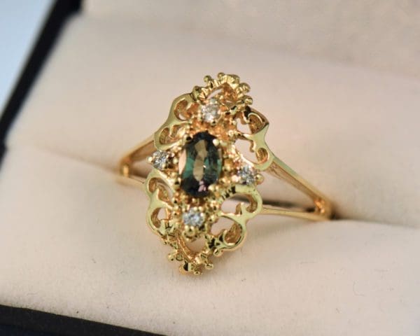 yellow gold cocktail ring with alexandrite and diamonds 2