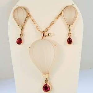 estate hot air baloon jewelry pendant earrings quartz and red spinel in gold