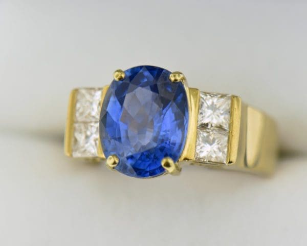 estate large gem ceylon sapphire and diamond ring 18k 3