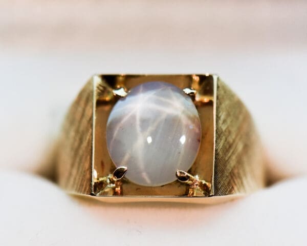 mid century textured gold gents ring with amazing natural star sapphire 2