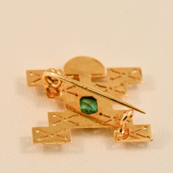 vintage colombian emerald incan pachamama gold brooch 3