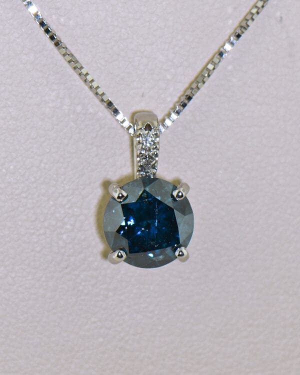solitaire 2ct blue diamond pendant 4