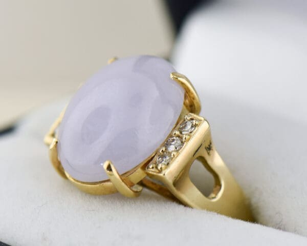 estate lavender jade and diamond ring 4