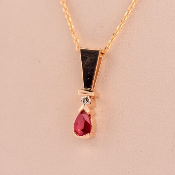 ruby and diamond pendant and stud earring set 4