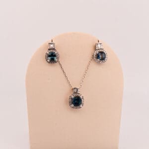 teal sapphire pendant and earring set montana sapphire jewelry