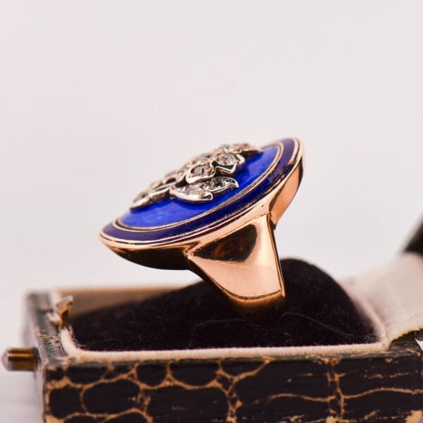 antique floral blue enamel and diamond ring yellow gold 4