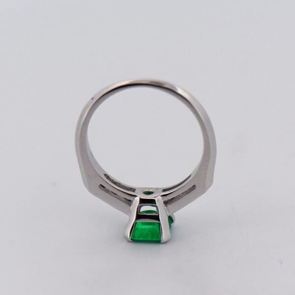 antique platinum colombian emerald and diamond engagement ring 2