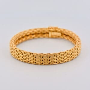 heavy 18k gold woven roberto coin style bracelet