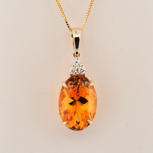 top quality oval citrine and diamond pendant in gold 3