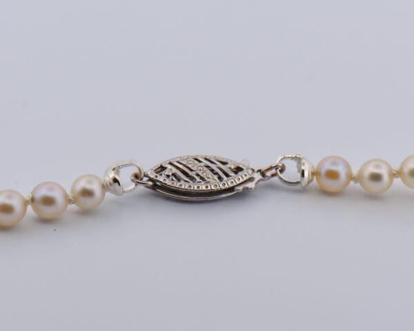 vintage graduated akoya pearl strand with cream hue 4