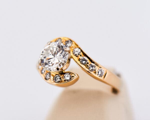 estate gold swirl ring with 1.5ct diamond center 6