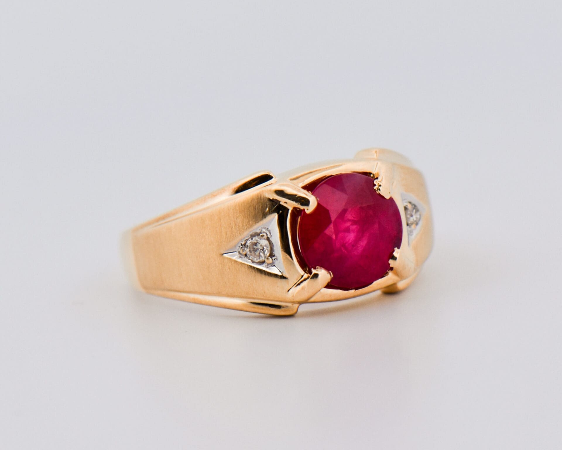vintage mens ring with large natural ruby and diamonds